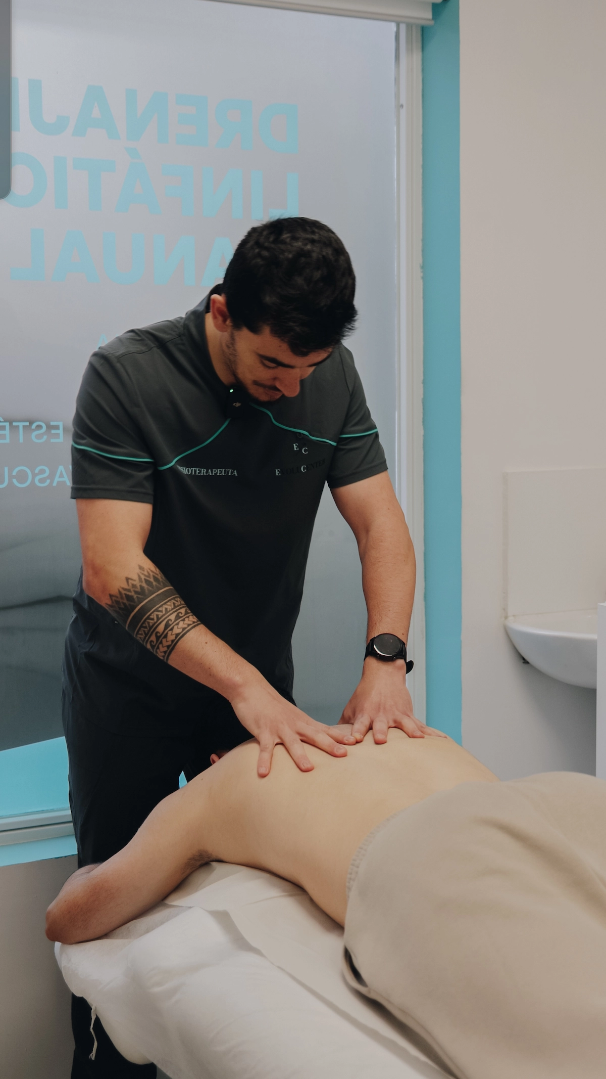 Valoración personalizada de fisioterapia clínica en Evolucenter Móstoles