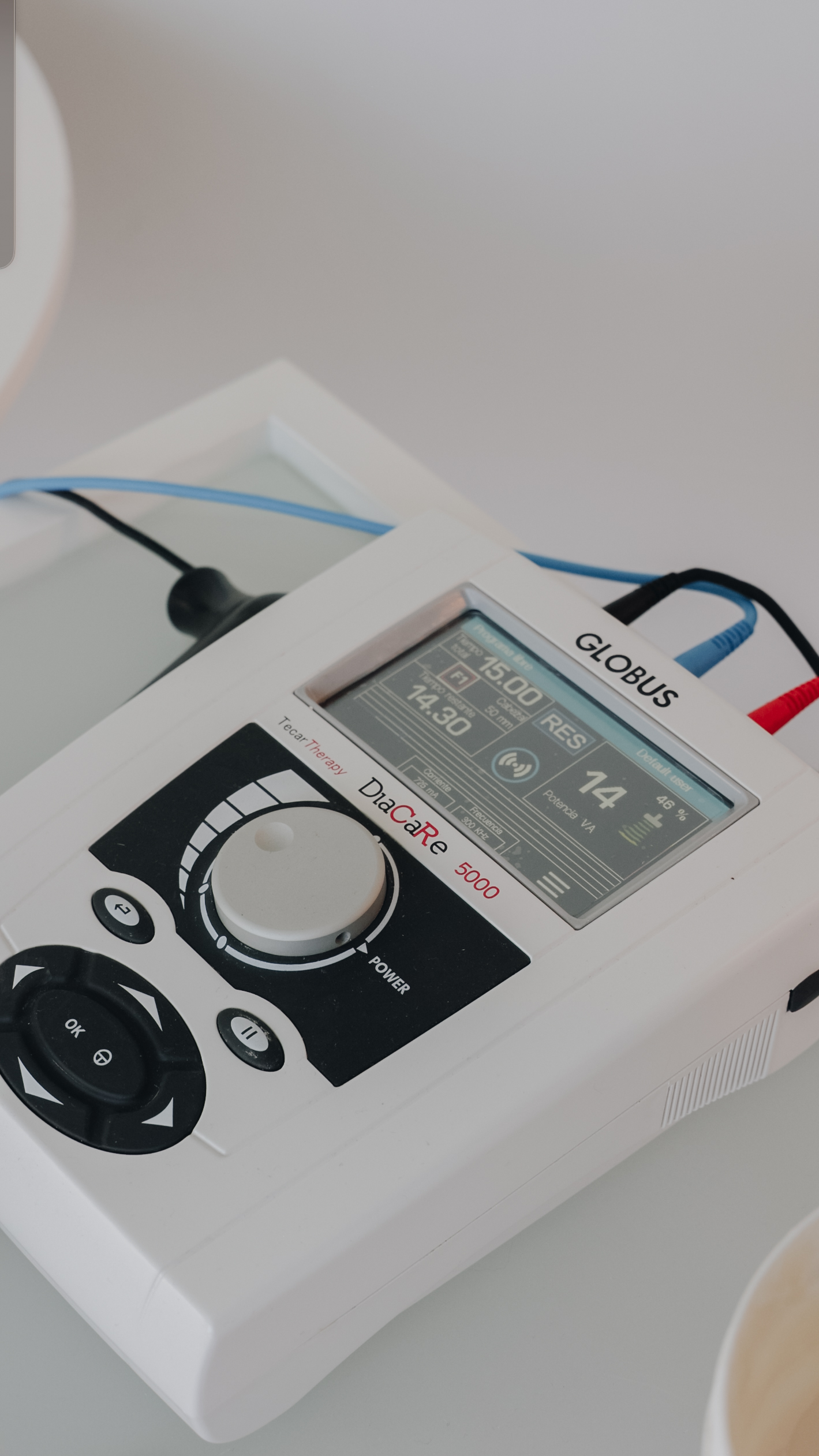 Equipo de radiofrecuencia para diatermia en fisioterapia